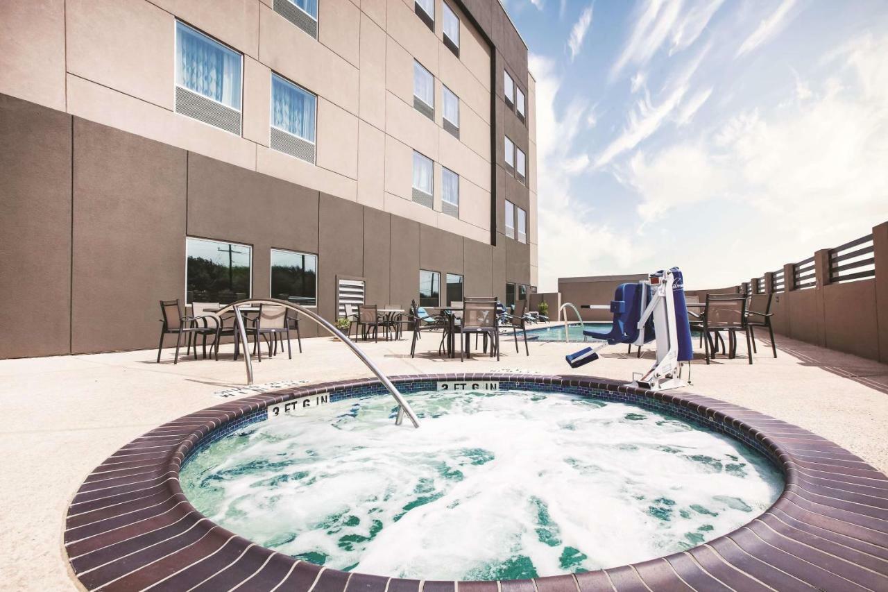 La Quinta By Wyndham Mcallen La Plaza Mall Exteriér fotografie